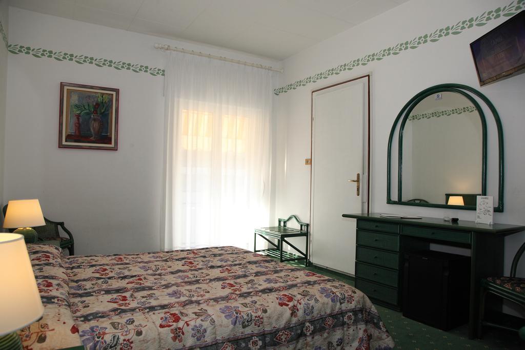 Hotel Diana Grado Ngoại thất bức ảnh